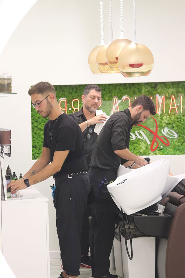 Gianluca Sarpi al lavoro