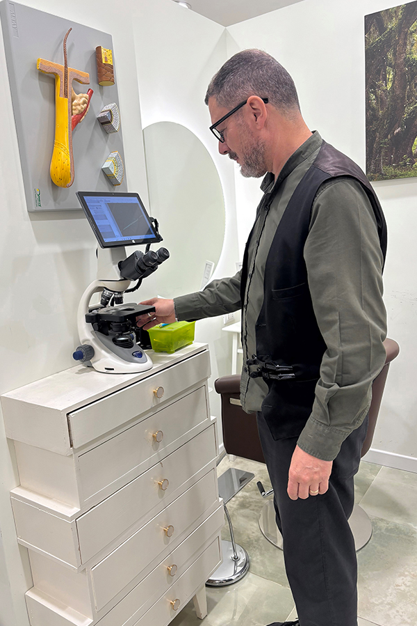 Analisi al microscopio